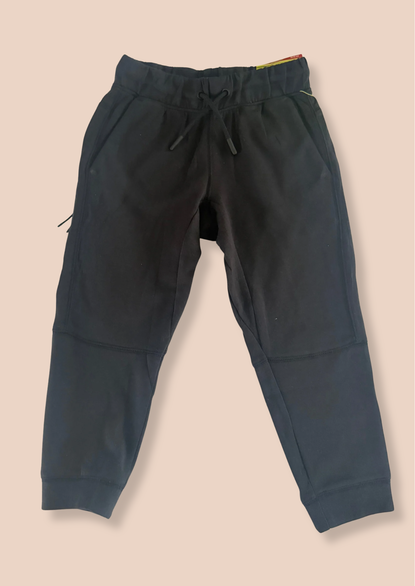 Pants con bolsa a un costado — foto 2